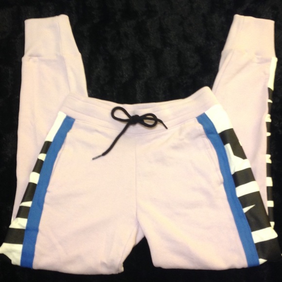 🚫SOLD🚫Victoria's Secret PINK  jogger sweatpants - Picture 5 of 8